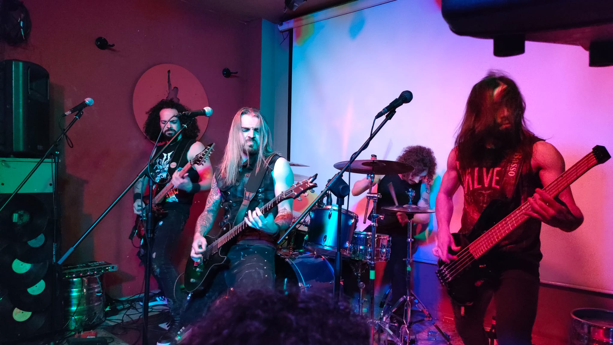 cr-nica-v-lvera-y-rats-of-gomorrah-en-sala-creedence-20-4-25